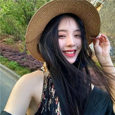 黑暗中的两个人